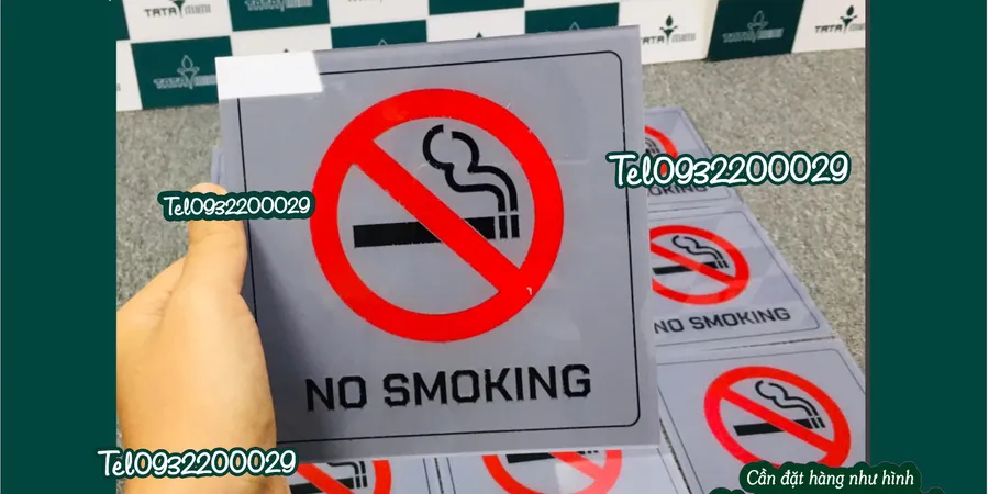 Biển cấm hút thuốc kết hợp các màu của mica