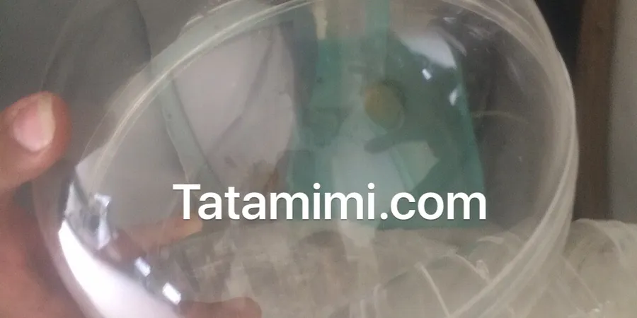 Hút nổi mica trong - mica màu