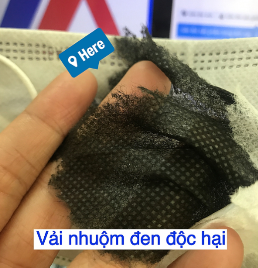 Nhận biết khẩu trang than hoạt tính thật giả dễ dàng bằng nước Nhận biết khẩu trang than hoạt tính thật giả dễ dàng bằng nước