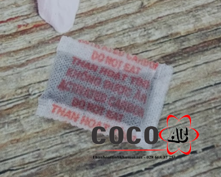 Túi than hoạt tính có in dòng khuyến cáo bằng tiếng anh và tiếng việt theo đúng tiêu chuẩn đóng gói sản phẩm tiêu dùng.  Túi than hoạt tính có in dòng khuyến cáo bằng tiếng anh và tiếng việt theo đúng tiêu chuẩn đóng gói sản phẩm tiêu dùng.