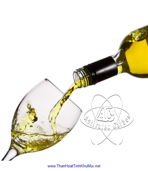 Khử mùi tanh của cá trong nhà bếp với rượu Khử mùi tanh của cá trong nhà bếp với rượu