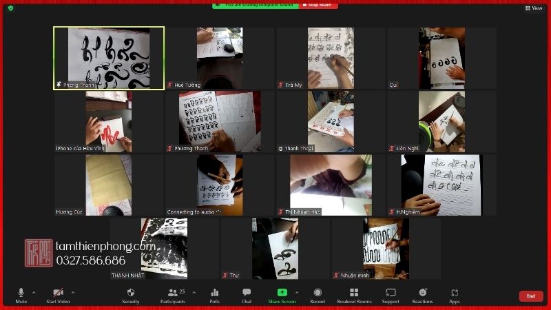 Lớp dạy thư pháp online qua Zoom tương tác trực tiếp với giáo viên Lớp dạy thư pháp online qua Zoom tương tác trực tiếp với giáo viên