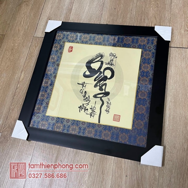 Bồi tranh thư pháp giấy xuyến bằng phương pháp công nghiệp Bồi tranh thư pháp giấy xuyến bằng phương pháp công nghiệp