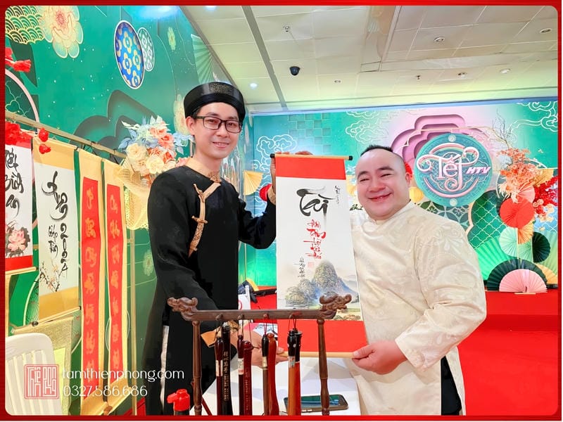 Liễn giấy viết thư pháp 26x73cm cho dịch vụ ông đồ tặng chữ Liễn giấy viết thư pháp 26x73cm cho dịch vụ ông đồ tặng chữ