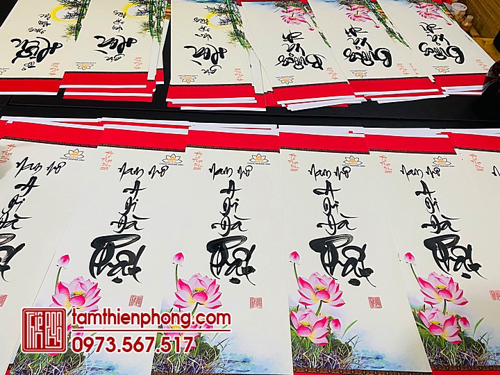 Viết chữ trên giấy viết thư pháp 20x54cm Viết chữ trên giấy viết thư pháp 20x54cm