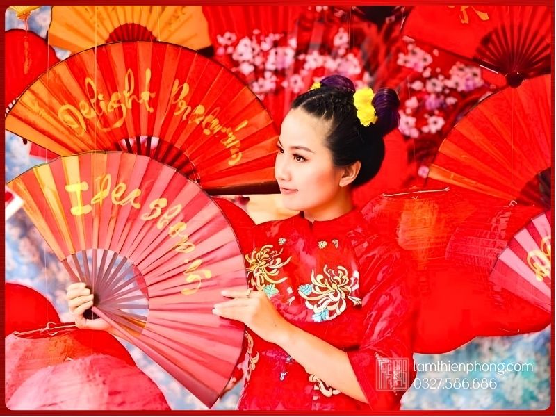 Quạt viết thư pháp