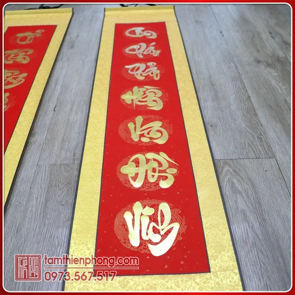 Liễn treo Câu đối Tết 02 - Vải gấm - 25x130cm