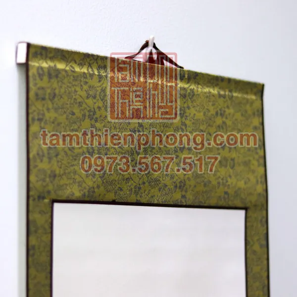 Liễn Lụa In Hình - 30x80cm - Hoa Mẫu Đơn (Màu ngẫu nhiên)