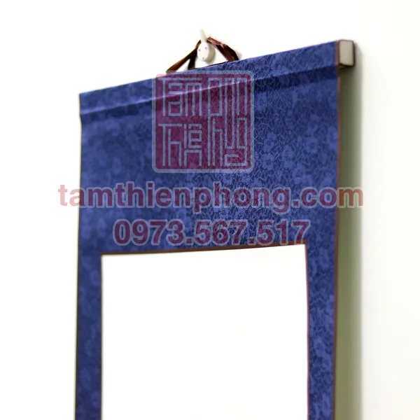 Liễn Lụa In Hình - 30x80cm - Mẫu Hoa Đào (Màu ngẫu nhiên)