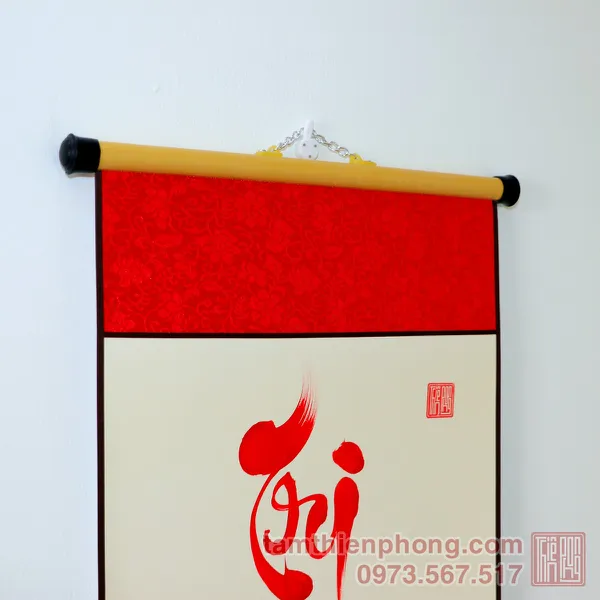 Thư pháp chữ Tri Ân - Liễn giấy bo lụa - 27 x 80cm