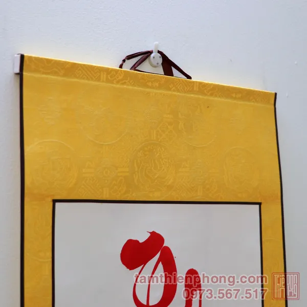 Thư pháp chữ Thọ - Liễn bo lụa - 30 x 80cm (Màu ngẫu nhiên)