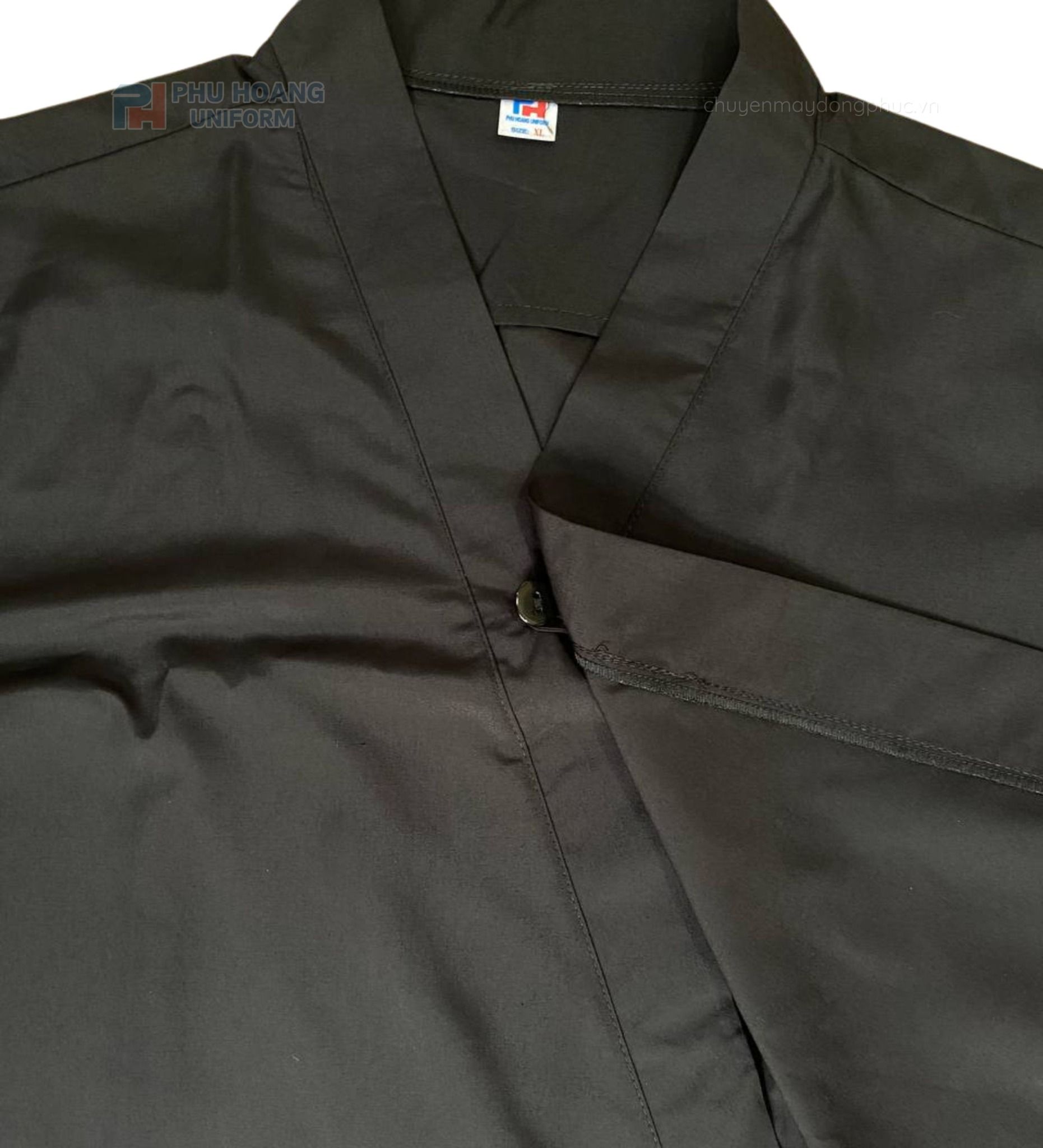 CHI TIẾT ÁO BẾP NHẬT ĐEN MAY SẴN SB012