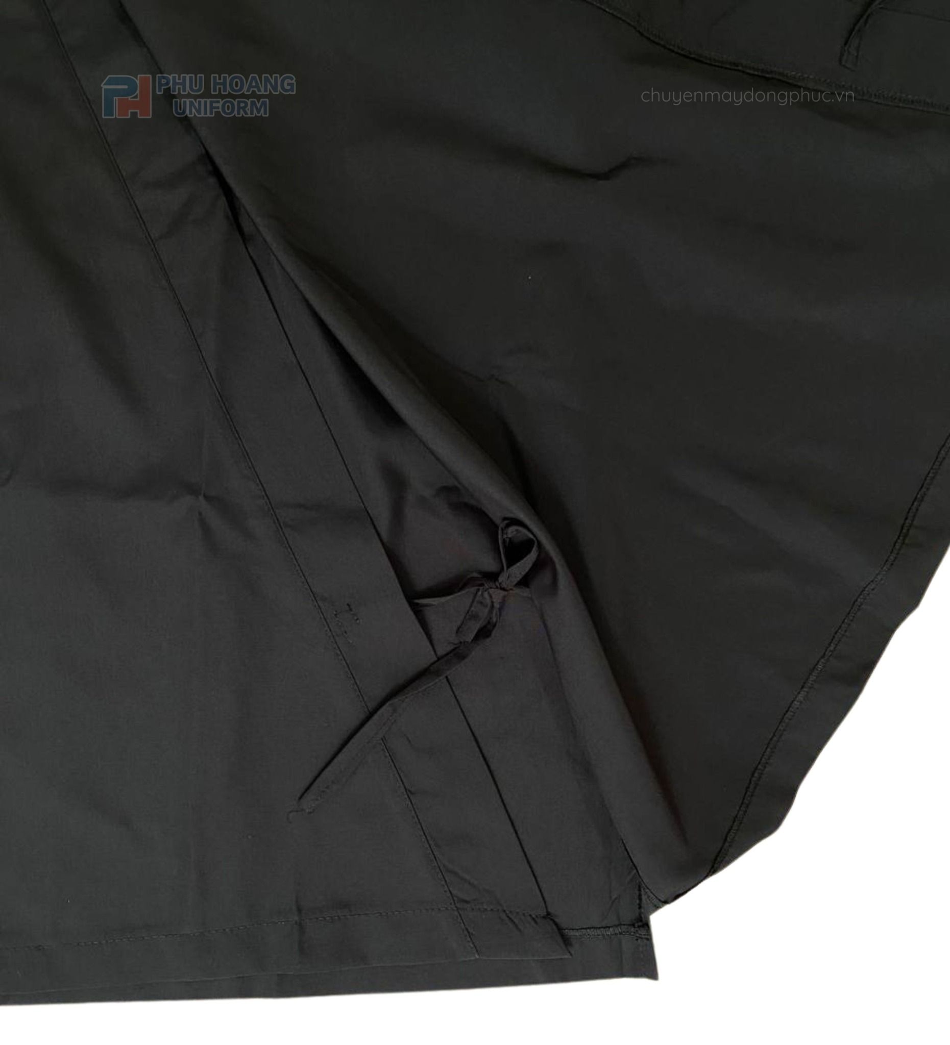 CHI TIẾT ÁO BẾP NHẬT ĐEN MAY SẴN SB012