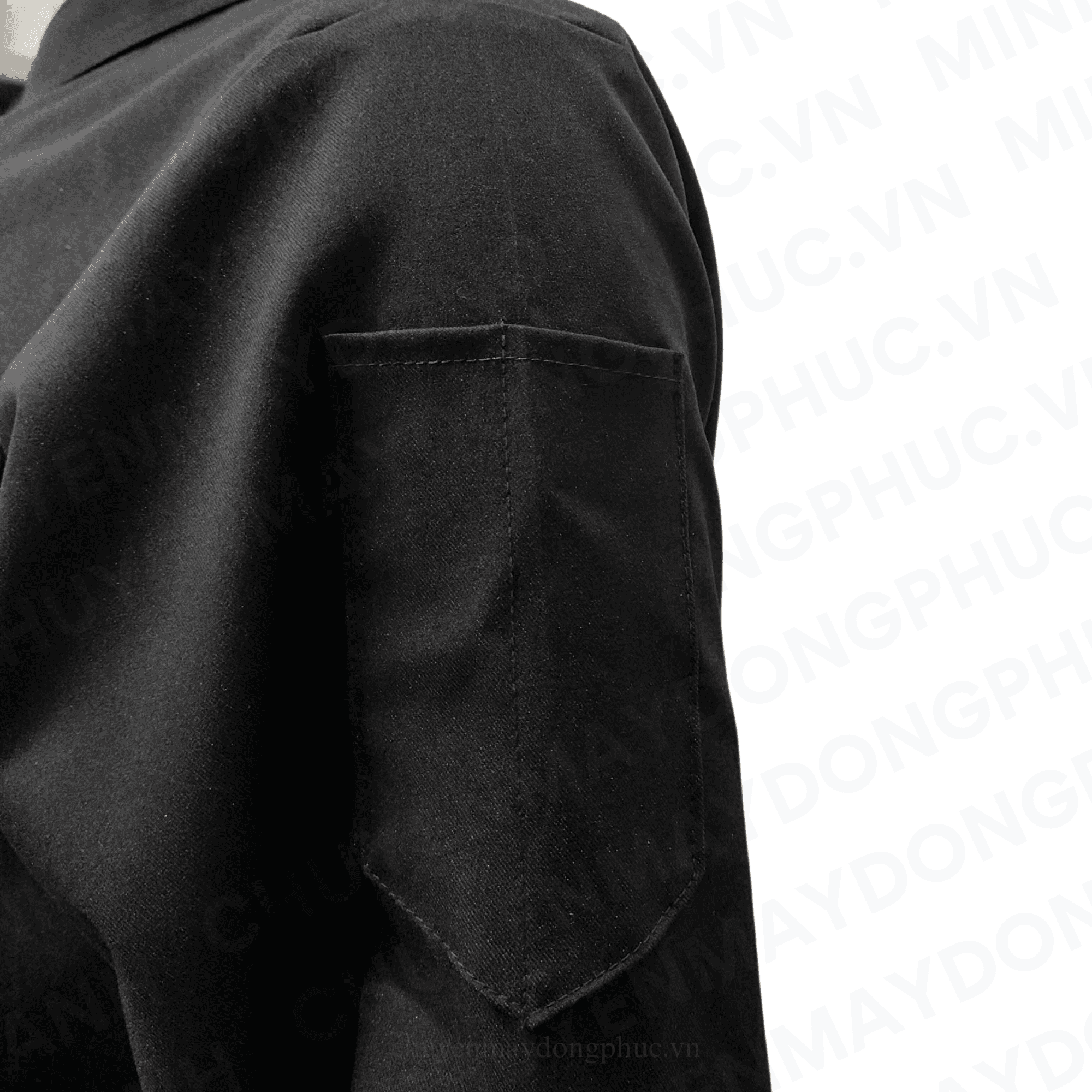 ÁO BẾP ĐEN NÚT BẤM SB016 (MAY SẴN)