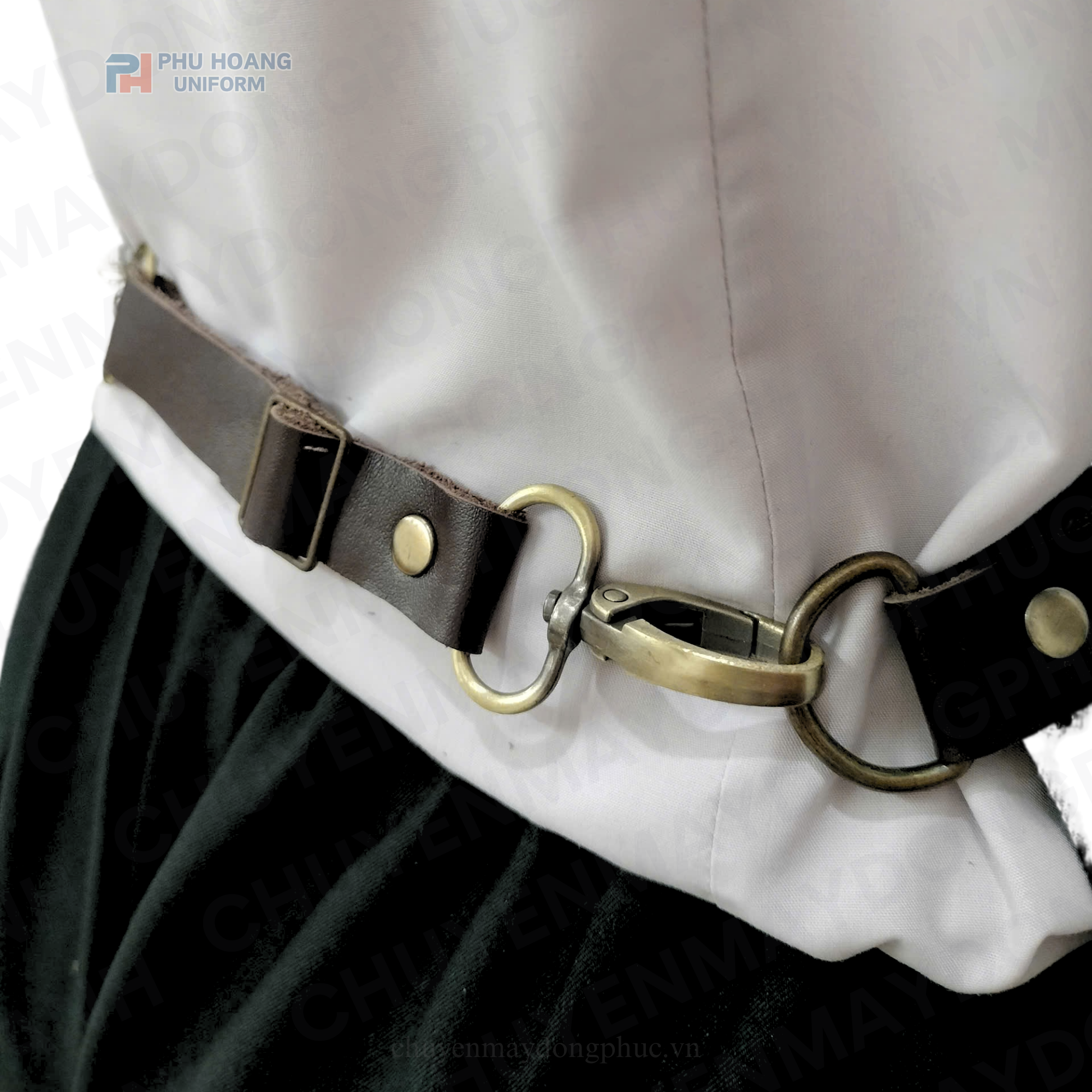 TẠP DỀ ĐEN DÂY DA KHÓA GÀI (MAY SẴN) SA015