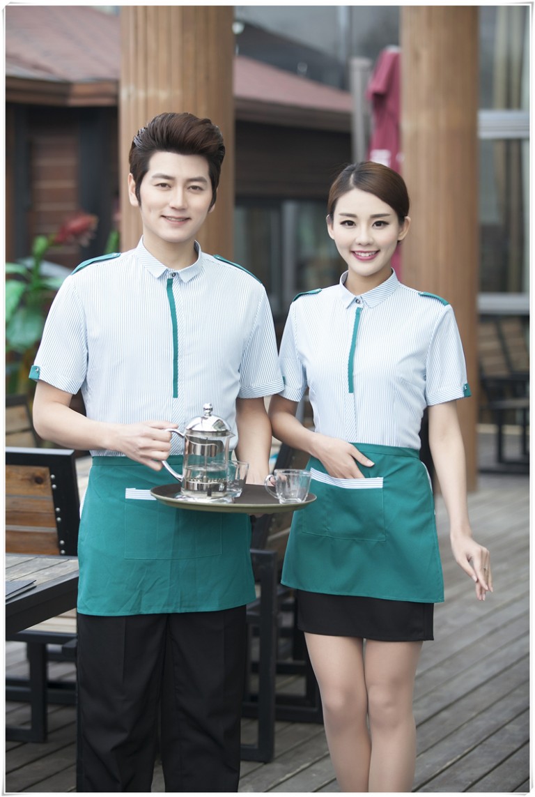 Màu xanh bạc hà tạo cảm giác tươi mát, và làm rộng không gian nhà hàng. Màu xanh bạc hà tạo cảm giác tươi mát, và làm rộng không gian nhà hàng.