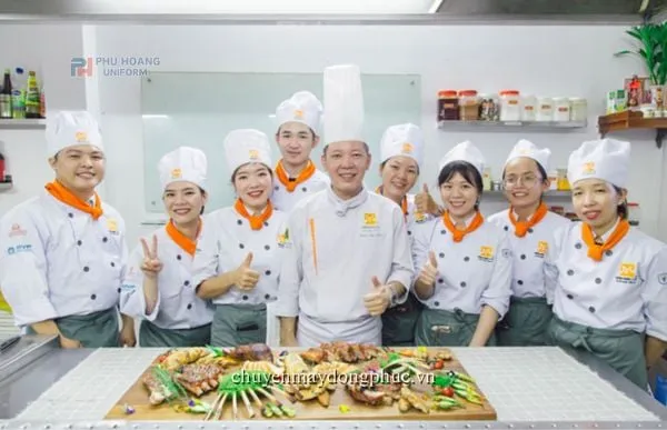 NÓN BẾP TRƯỞNG TRẮNG MAY SẴN SN022