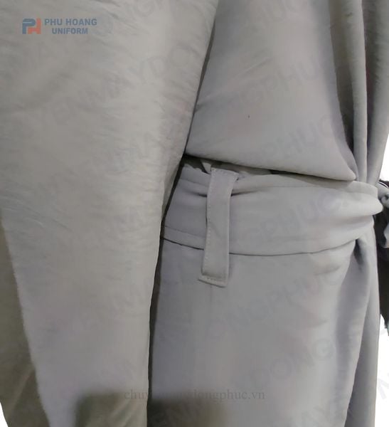 ÁO CHOÀNG SPA XÁM GHI