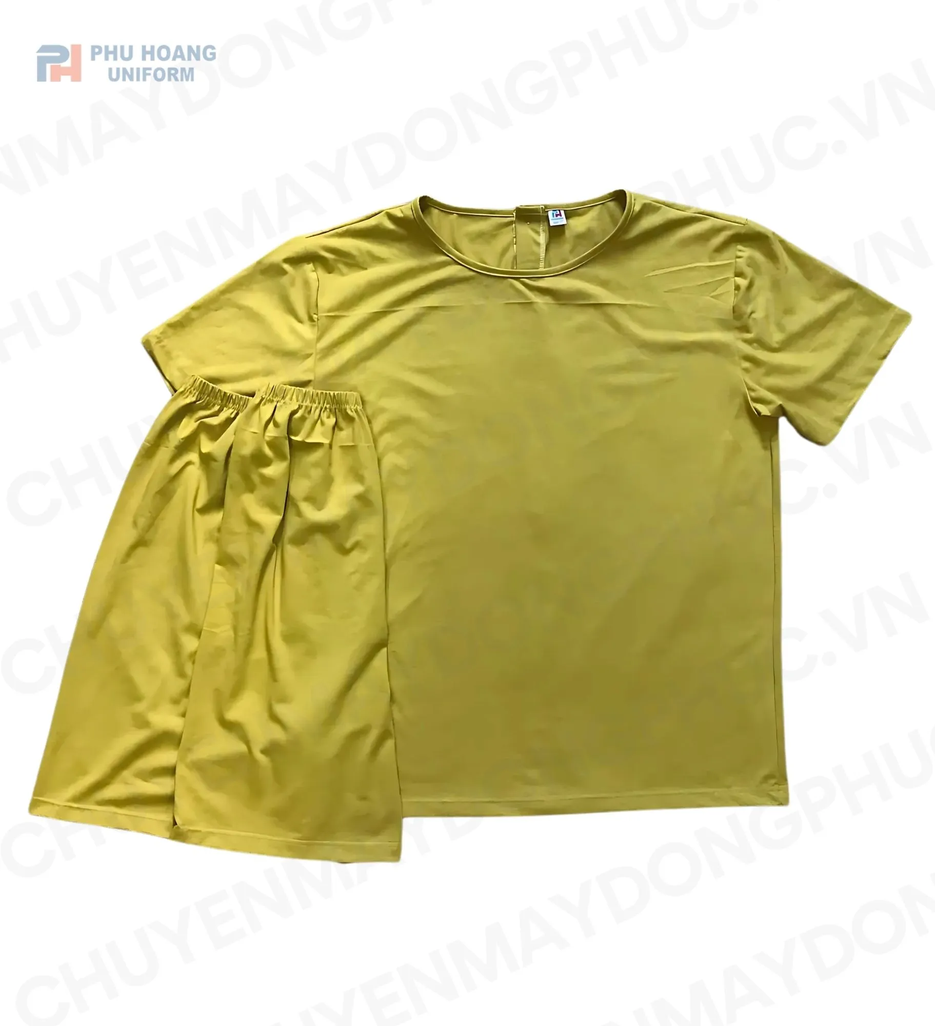 SET QUẦN ÁO SPA NÚT SAU LƯNG MÀU VÀNG KAKI (MAY SẴN) SS009