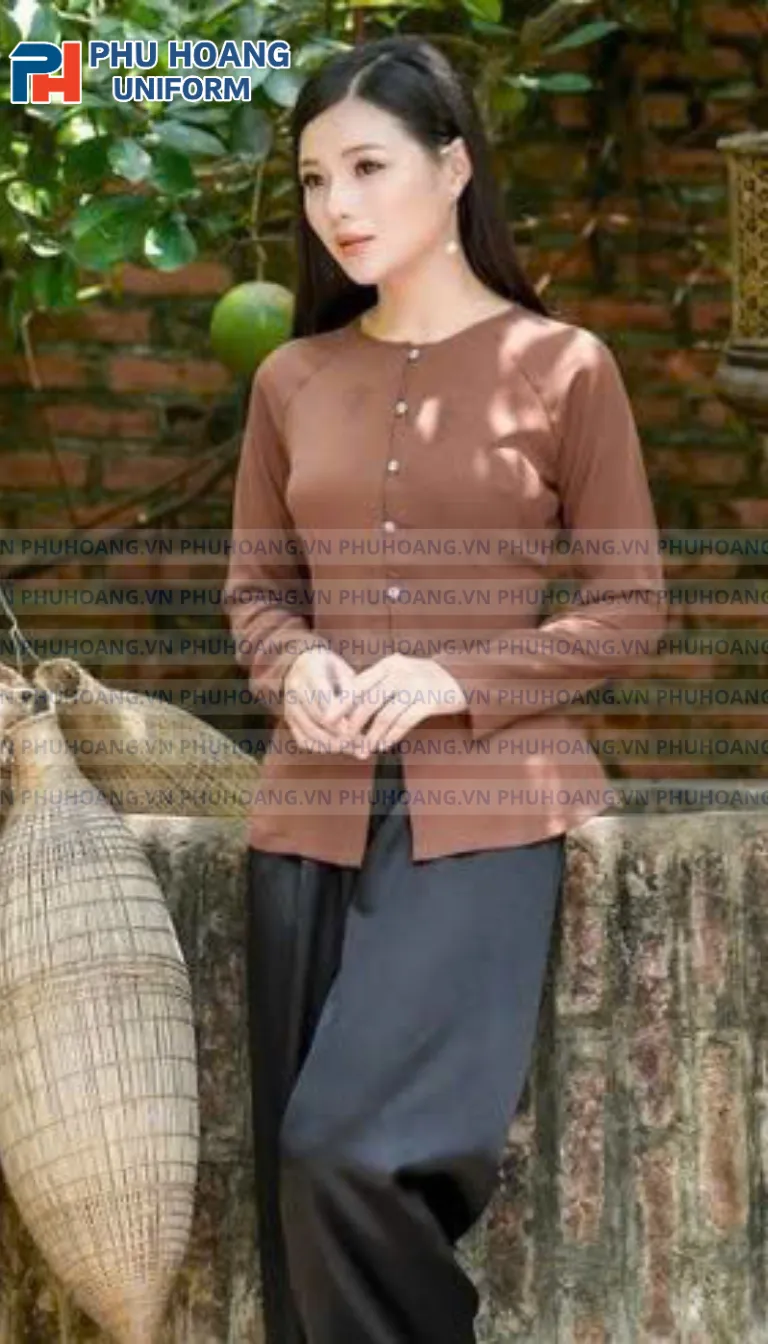 BỘ ĐỒ BÀ BA MÀU NÂU NHẠT MAY SẴN ST003