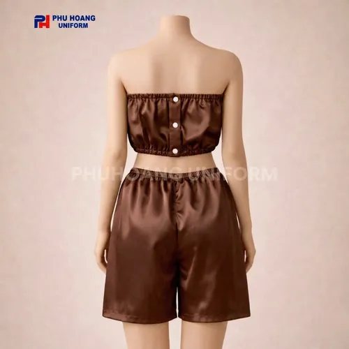 BỘ QUẦN ÁO QUÂY SPA NÚT BẤM MÀU NÂU