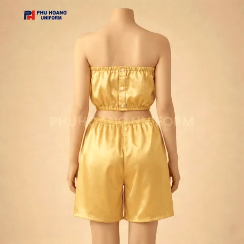 BỘ QUẦN ÁO QUÂY SPA NÚT BẤM MÀU VÀNG