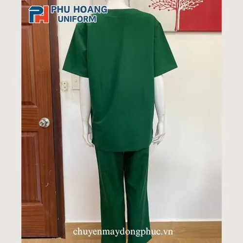 BỘ QUẦN ÁO SCRUBS XANH LÁ (MAY SẴN) – SH004