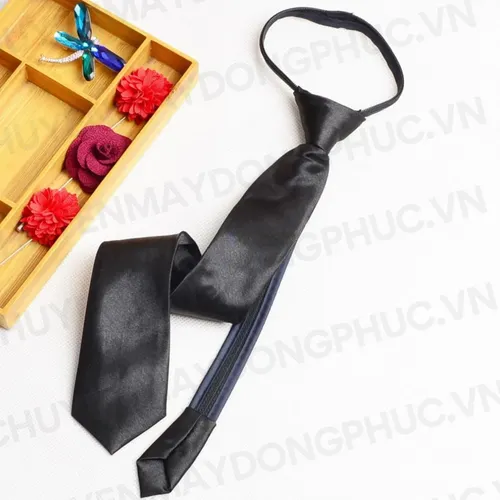 CÀ VẠT KHÓA KÉO MAY SẴN SG013