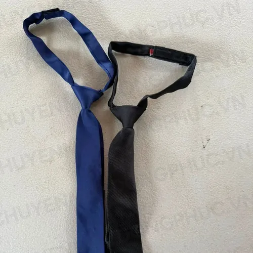 CÀ VẠT KHÓA KÉO MAY SẴN SG013