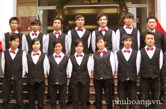 cach-chon-mau-chuan-cho-dong-phuc-nhan-vien-nha-hang cach-chon-mau-chuan-cho-dong-phuc-nhan-vien-nha-hang-3.jpg (154 KB)