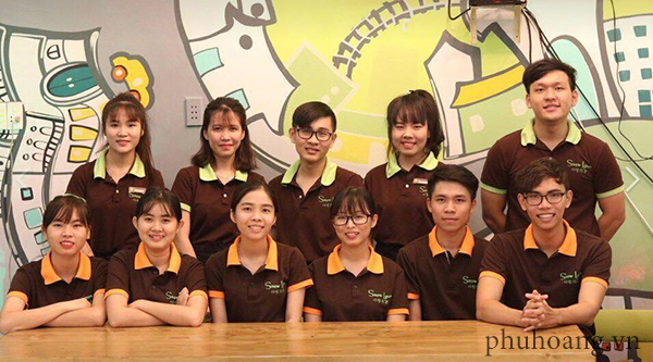 thiet-ke-nhung-bo-dong-phuc-nhan-vien-phuc-vu-dep thiet-ke-nhung-bo-dong-phuc-nhan-vien-phuc-vu-dep-3.jpg (225 KB)