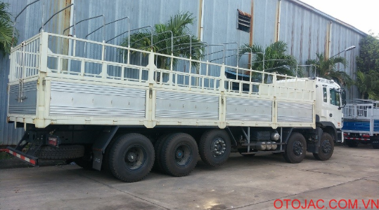 Giá thành của một chiếc xe tải là yếu tố quan trọng khi lựa chọn xe Giá thành của một chiếc xe tải là yếu tố quan trọng khi lựa chọn xe