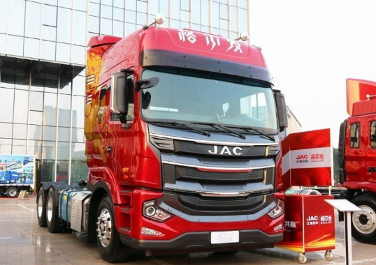 Dòng xe đầu kéo JAC Dòng xe đầu kéo JAC