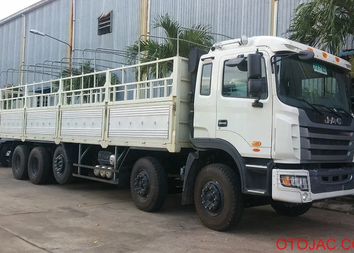 Xe tải nặng JAC 22 tấn 5 chân Gallop