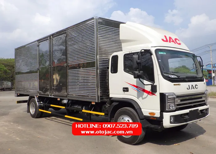XE TẢI JAC N900 E5 THÙNG KÍN CAO 2M43