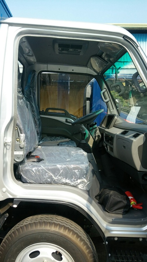 noi-that-cabin.jpg (163 KB)