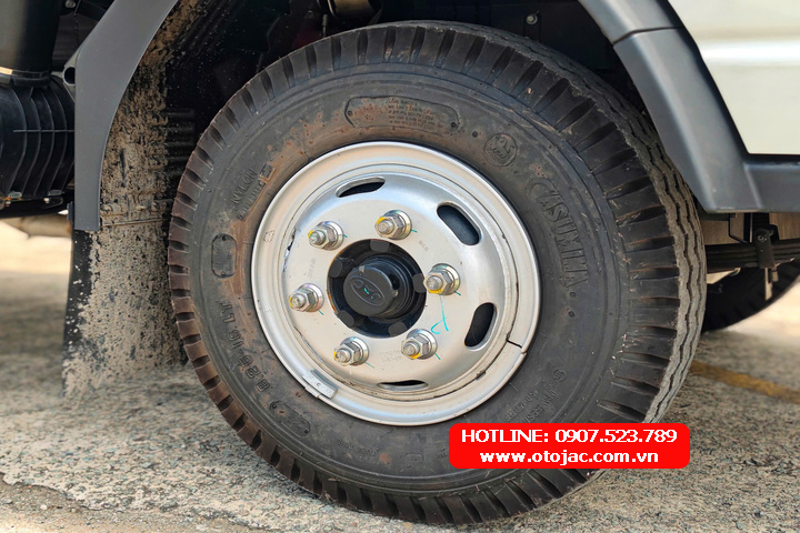 XE TẢI JAC N750 E5 PLUS 7.3 TẤN