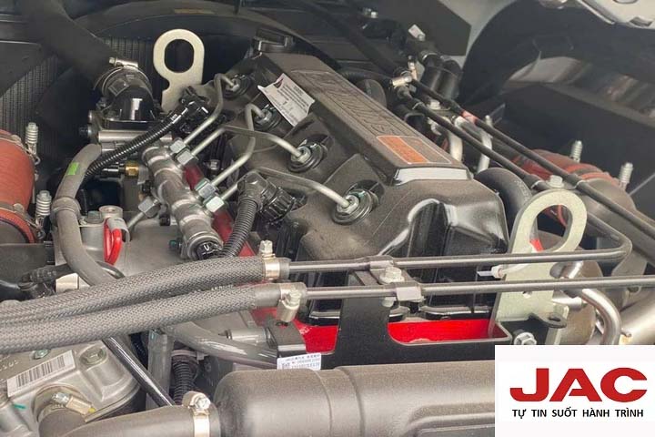 XE TẢI JAC N900 PLUS E5 THÙNG NHÔM