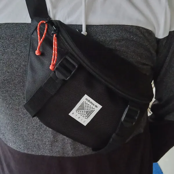 Túi Đeo Chéo Bao Tử Nam Nữ Adidas ATRIC BUM BAG (CÓ SẴN) – 2 Màu - Ảnh Feedback Thật – Blue Deer
