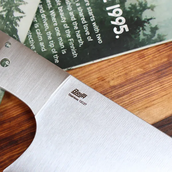 Lưỡi Dao Brisa Santoku 160mm Thép Sandvik 12C27