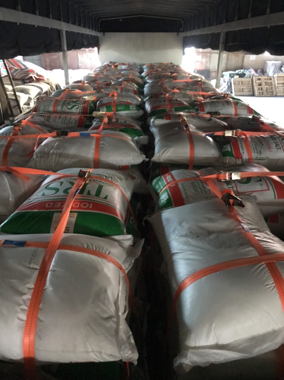 Dây chằng hàng tăng đơ chằng hàng hóa thùng xe tải, container Dây chằng hàng tăng đơ chằng hàng hóa thùng xe tải, container