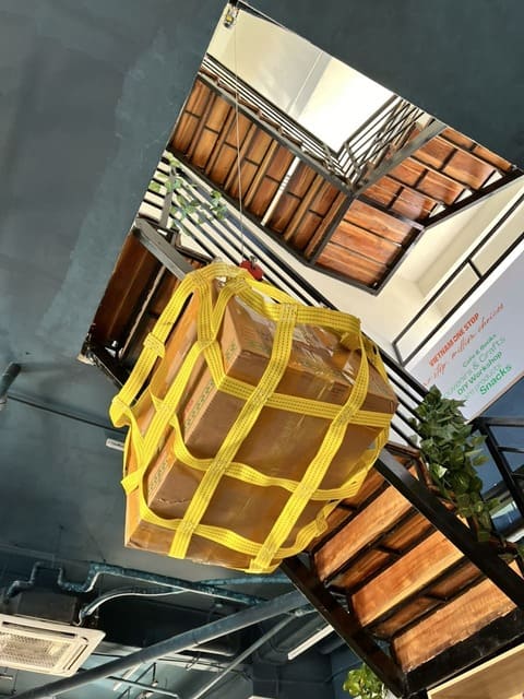 Ứng dụng tời điện 220V kết hợp lưới nâng hạ hàng hóa hiệu quả Ứng dụng tời điện 220V kết hợp lưới nâng hạ hàng hóa hiệu quả