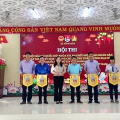 Xã Vĩnh Hòa tổ chức Hội thi tìm hiểu Luật Bầu cử gắn với hoạt động mừng Đảng