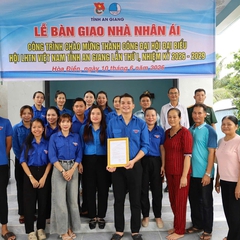 Bàn giao Nhà Nhân ái cho hộ gia đình có hoàn cảnh khó khăn tại xã Hòa Điền