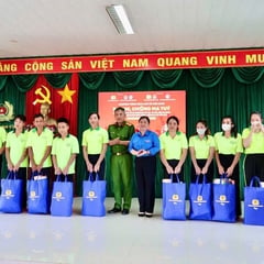 Giao lưu, sân chơi phòng, chống ma túy