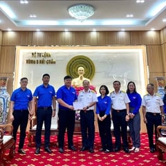 Tỉnh Đoàn An Giang thăm