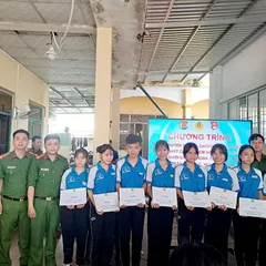 Đoàn Thanh niên Công an tỉnh: Chương trình Tình nguyện mùa đông năm 2024 - Xuân Tình nguyện 2025