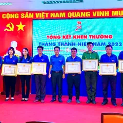 Khen thưởng 18 tập thể và 25 cá nhân có thành tích xuất sắc trong “Tháng thanh niên năm 2022”