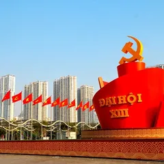 Đâu phải một đảng “đẻ ra” tham nhũng