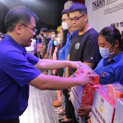 AN GIANG TỔ CHỨC ĐÊM HỘI THANH NIÊN CÔNG NHÂN NĂM 2022